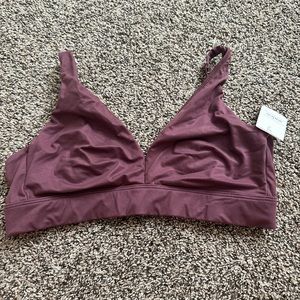 New with tags! Auden lightly lined bralette size medium!